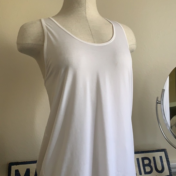 Lululemon size 4 tank. White. - Picture 6 of 6